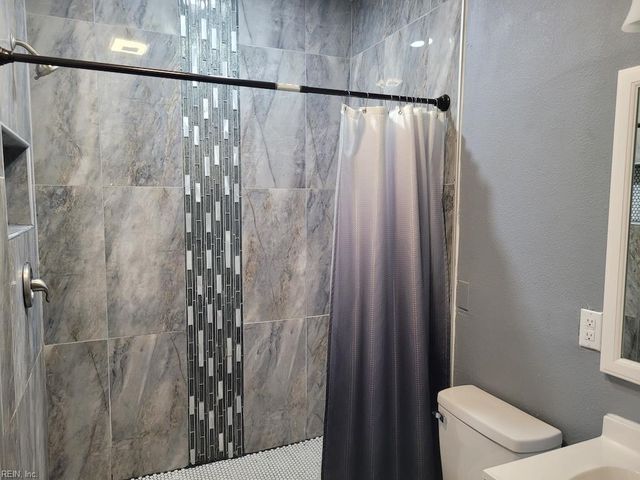 1905 High ST, Portsmouth, VA 23704