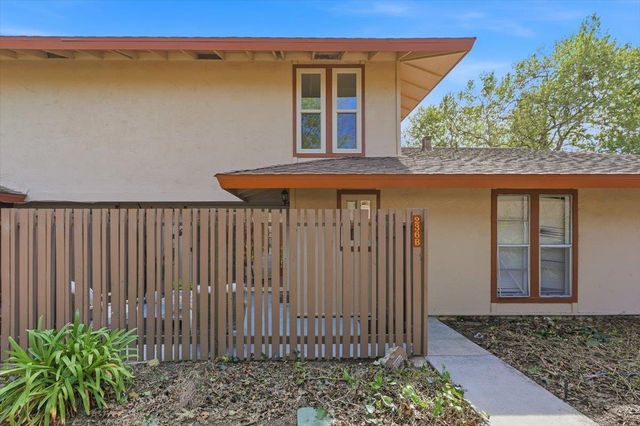 236 E Red Oak Drive B, Sunnyvale, CA 94086