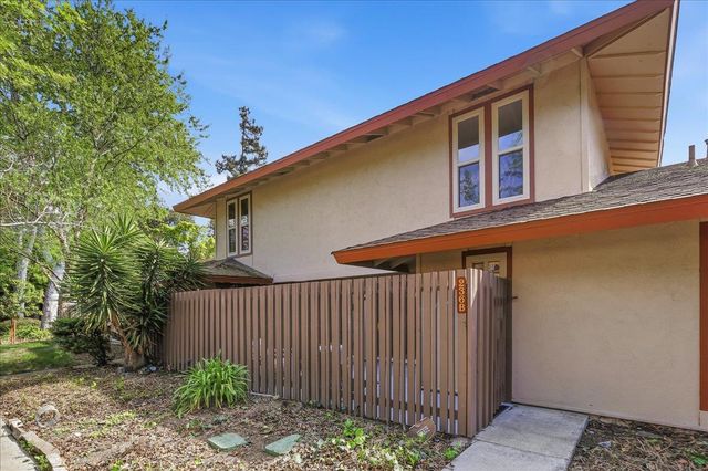 236 E Red Oak Drive B, Sunnyvale, CA 94086