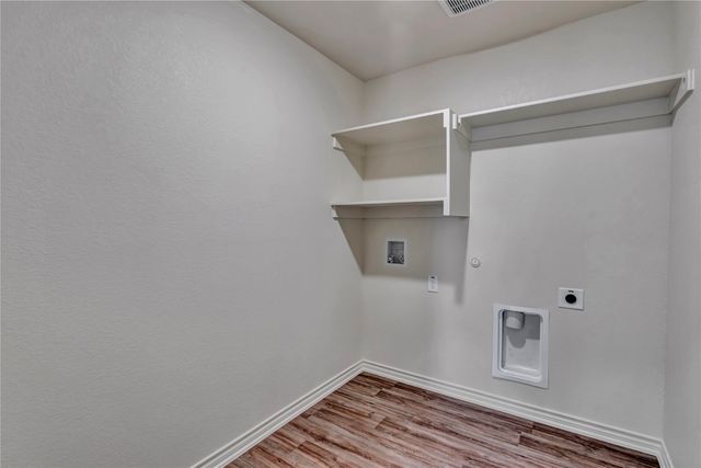 624 Crockett Drive, Cleburne, TX 76033