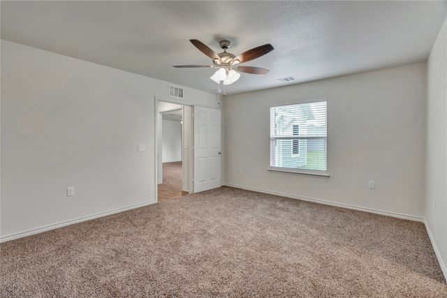 624 Crockett Drive, Cleburne, TX 76033