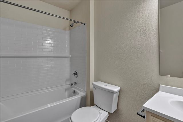 624 Crockett Drive, Cleburne, TX 76033