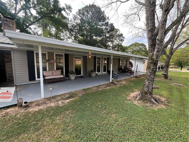 408 W. HAMPTON Drive, Pineville, LA 71360