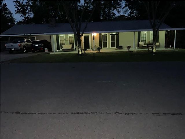 408 W. HAMPTON Drive, Pineville, LA 71360