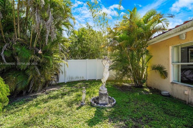 12611 SW 20th St, Miramar, FL 33027