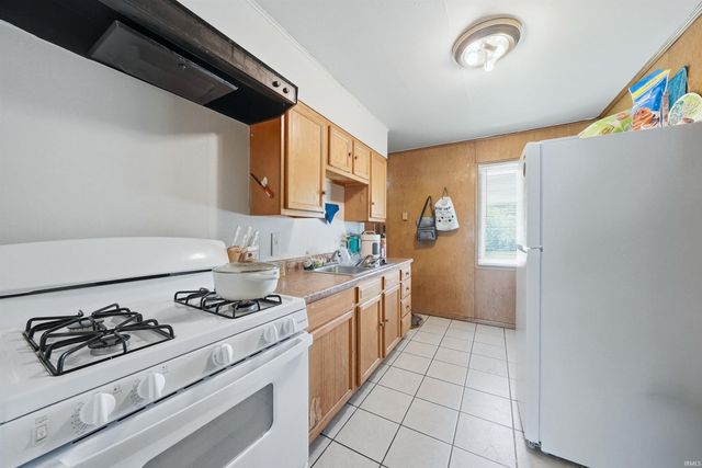 4145 Plaza Drive, Fort Wayne, IN 46806