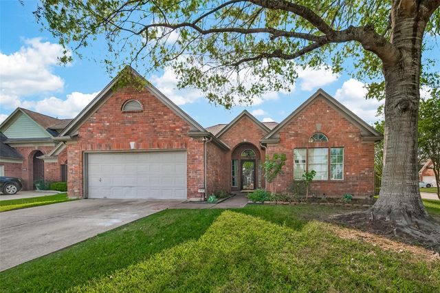 2902 Julie Ann Drive, Pearland, TX 77584