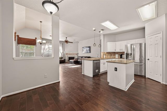 2902 Julie Ann Drive, Pearland, TX 77584