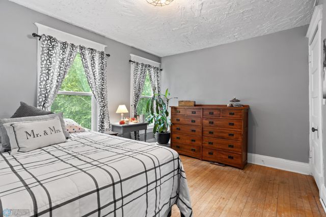 429 9th Avenue S, Fargo, ND 58103