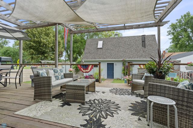 429 9th Avenue S, Fargo, ND 58103
