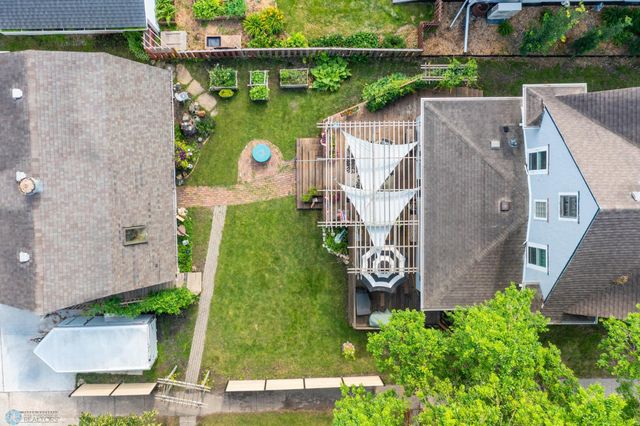 429 9th Avenue S, Fargo, ND 58103