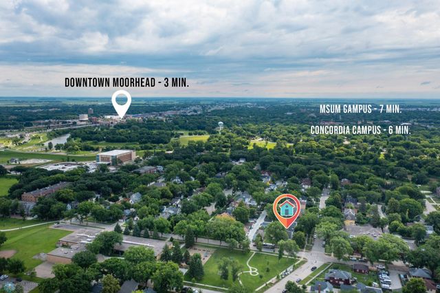 429 9th Avenue S, Fargo, ND 58103