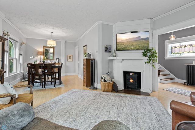 429 9th Avenue S, Fargo, ND 58103