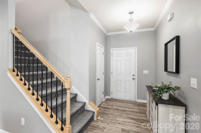 1530 Starmount Cove Lane, Charlotte, NC 28210
