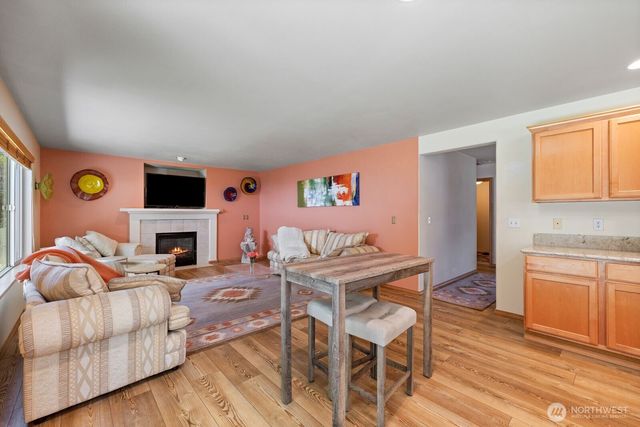 714 122nd Avenue Ct E, Edgewood, WA 98372