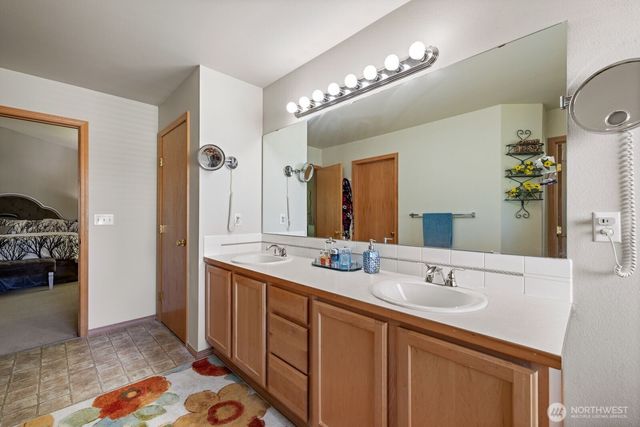 714 122nd Avenue Ct E, Edgewood, WA 98372
