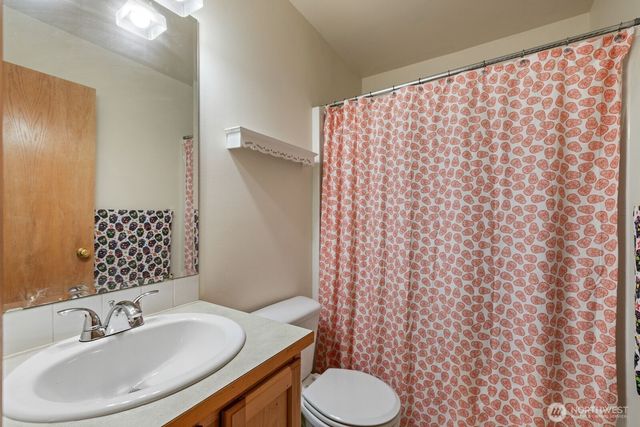 714 122nd Avenue Ct E, Edgewood, WA 98372