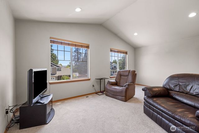 714 122nd Avenue Ct E, Edgewood, WA 98372