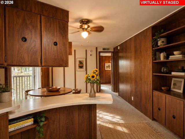 21100 Ne SANDY Blvd 36, Fairview, OR 97024