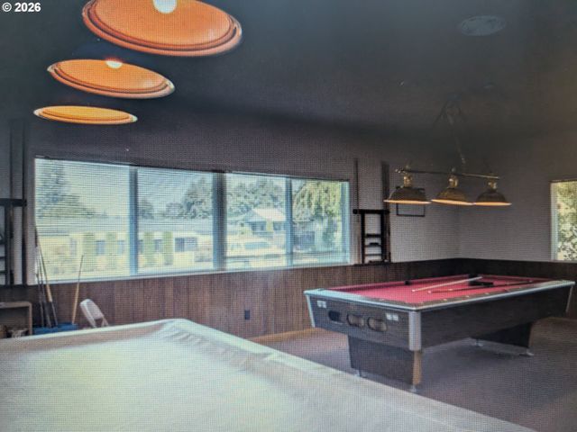 21100 Ne SANDY Blvd 36, Fairview, OR 97024