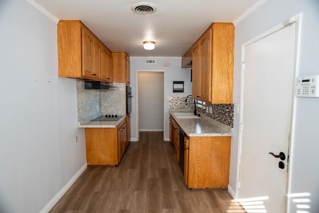 7420 Evening Way, Citrus Heights, CA 95621