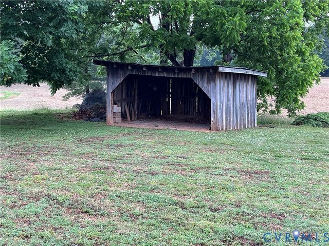 14110 Browns Rd, Church Road, VA 23833
