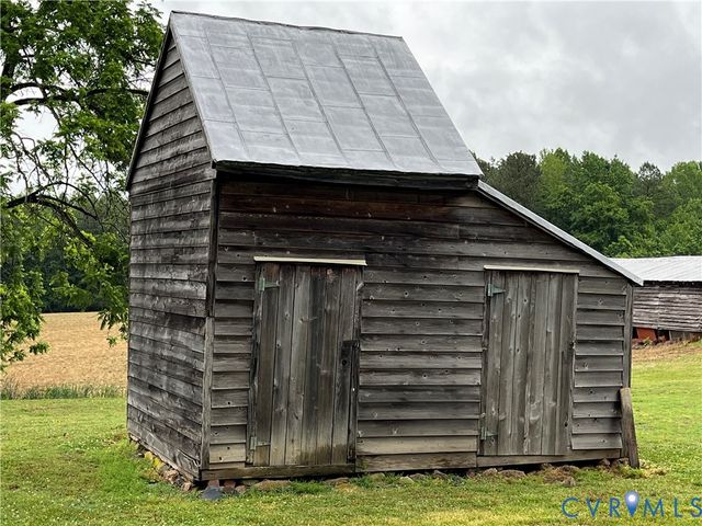14110 Browns Rd, Church Road, VA 23833