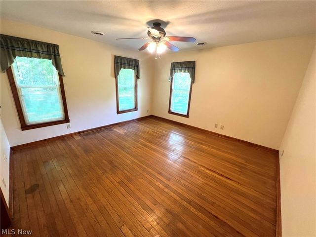 2077 King Drive, Stow, OH 44224