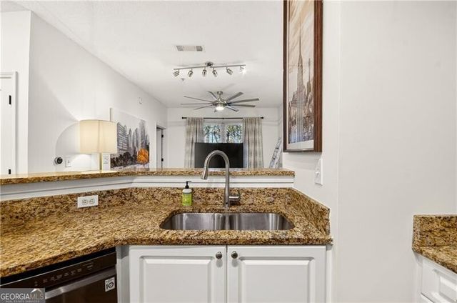 10 Perimeter Summit Boulevard NE 4113, Brookhaven, GA 30319