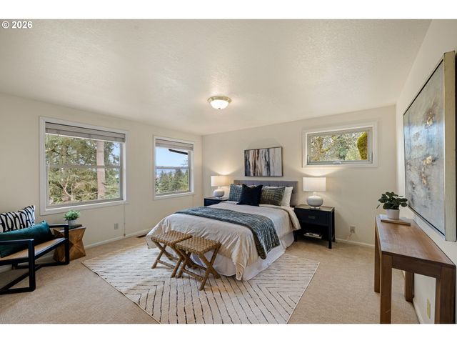 2323 W 28TH Ave, Eugene, OR 97405