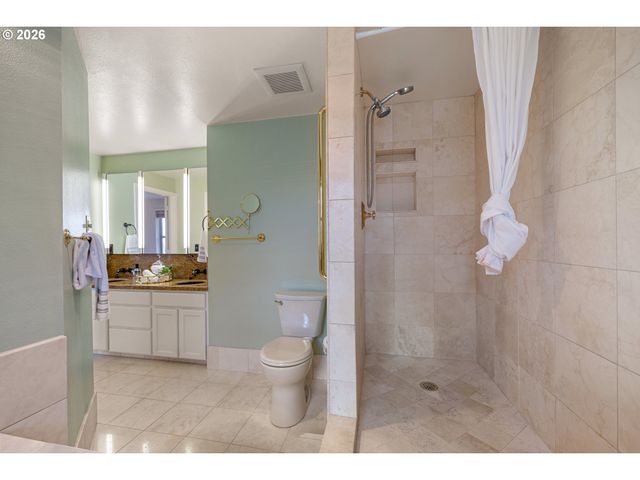 2323 W 28TH Ave, Eugene, OR 97405