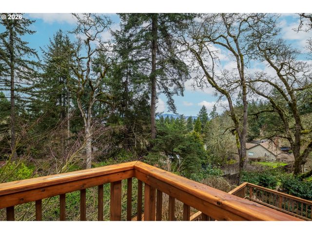 2323 W 28TH Ave, Eugene, OR 97405