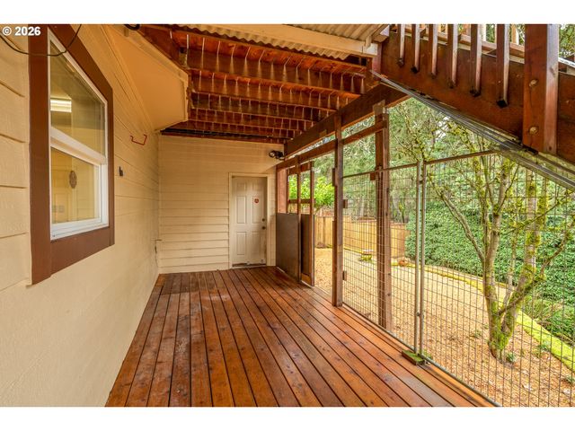 2323 W 28TH Ave, Eugene, OR 97405