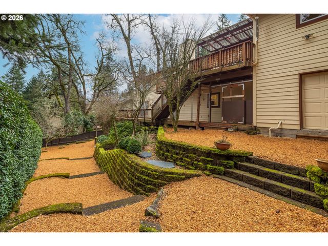 2323 W 28TH Ave, Eugene, OR 97405