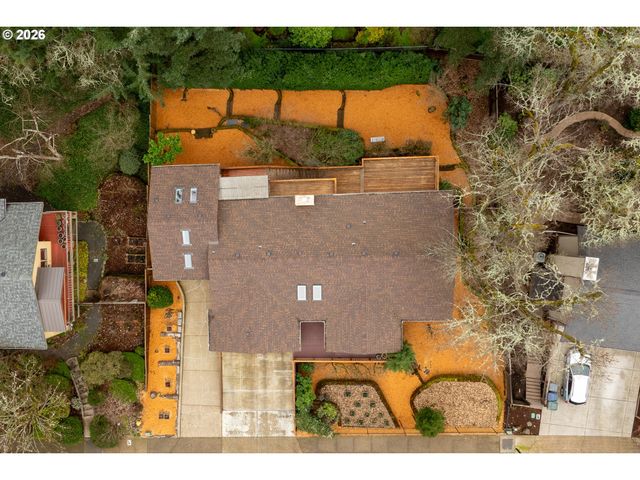 2323 W 28TH Ave, Eugene, OR 97405