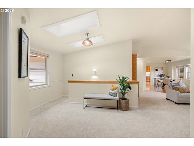 2323 W 28TH Ave, Eugene, OR 97405