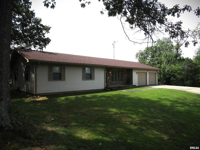 1253 County Road 800 E, Carmi, IL 62821