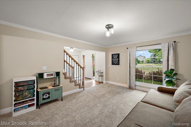 24435 Nantucket Drive, Novi, MI 48374