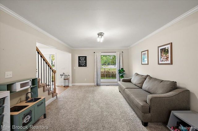 24435 Nantucket Drive, Novi, MI 48374