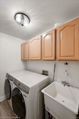 24435 Nantucket Drive, Novi, MI 48374