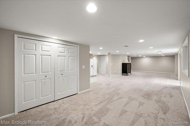 24435 Nantucket Drive, Novi, MI 48374
