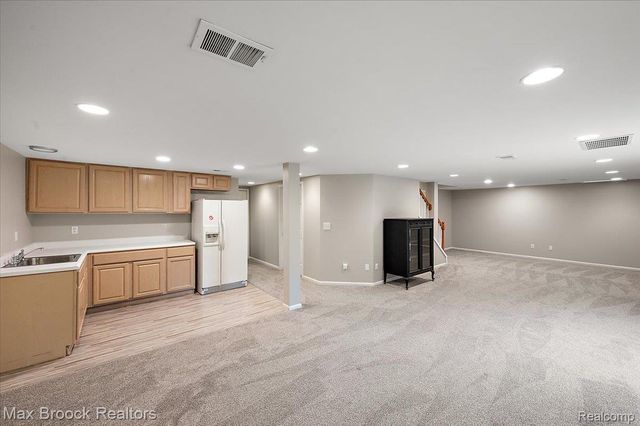 24435 Nantucket Drive, Novi, MI 48374