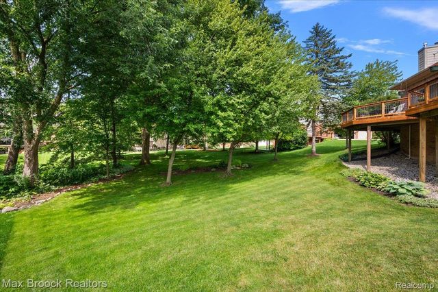 24435 Nantucket Drive, Novi, MI 48374