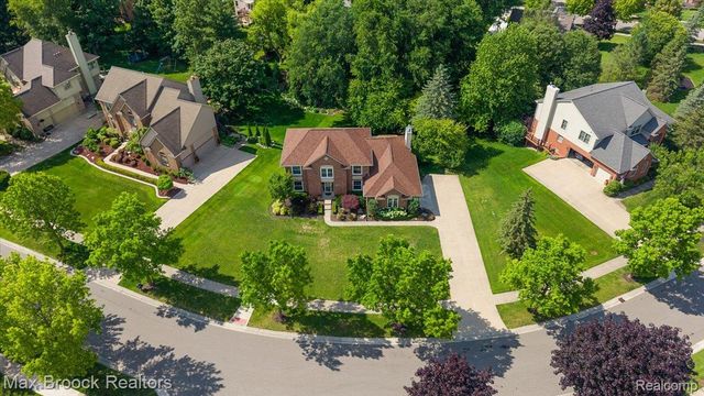 24435 Nantucket Drive, Novi, MI 48374