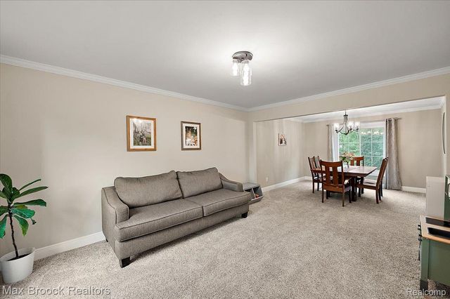 24435 Nantucket Drive, Novi, MI 48374