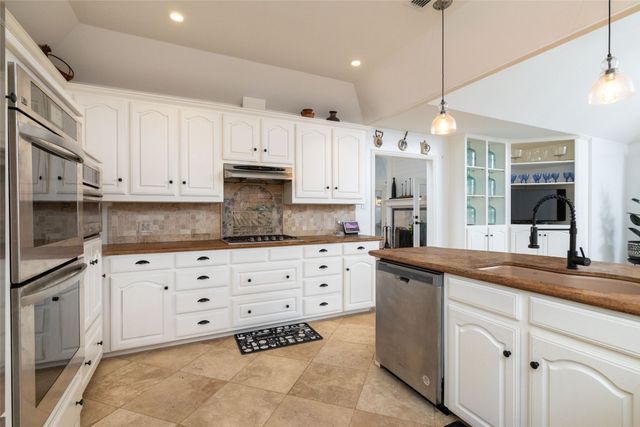 8601 Clay Hibbins Road, Keller, TX 76248