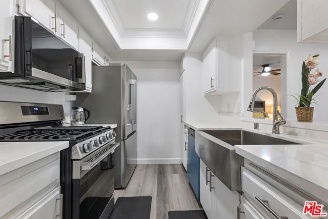 7316 Quill Drive 8, Downey, CA 90242