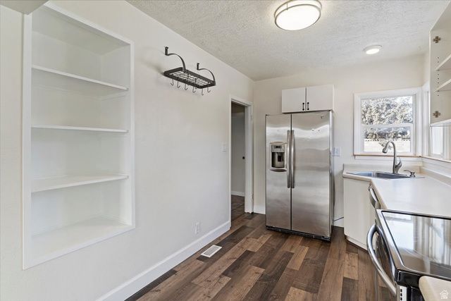 9 COLONIAL, Layton, UT 84041