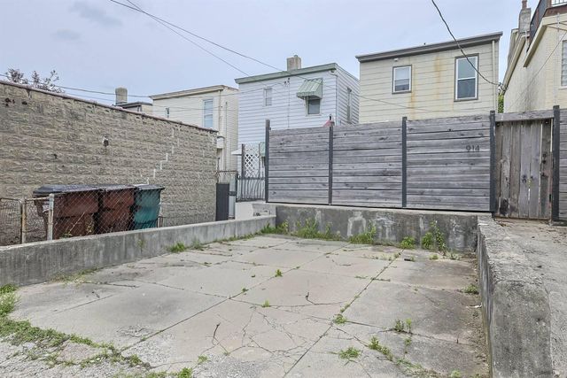 914 Park Avenue, Newport, KY 41071