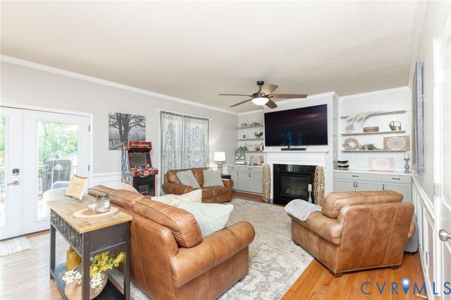 11306 Longtown Dr, Midlothian, VA 23112